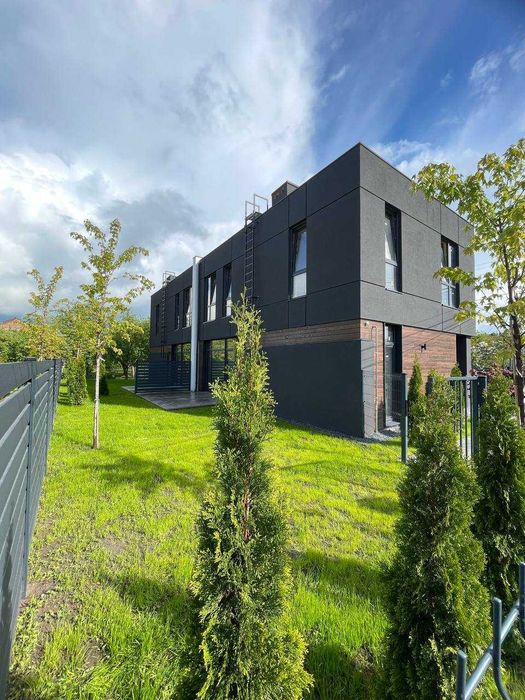 продаж КОТЕДЖУ крута локація 120м2, 3.5 сот в с.Бірки БЕЗ КОМІСІЇ