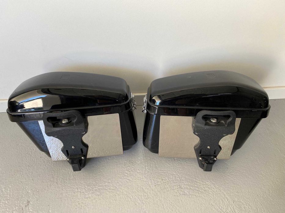 Harley Davidson malas laterais