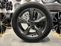 Oryginalne koła zimowe 19 5x112 ET43 Audi Q3 235/50R19 Bridgestone