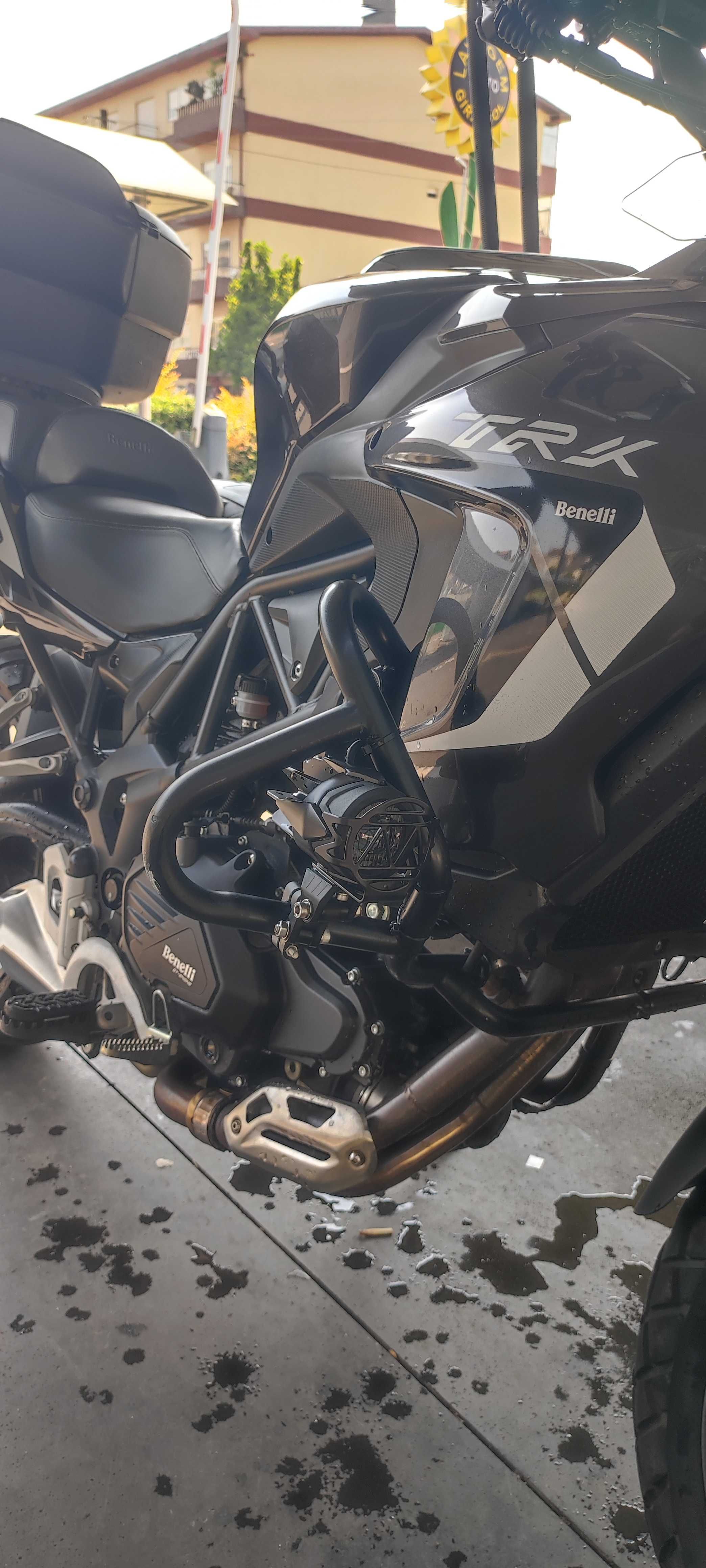 Benelli trk 502 com 3 malas shad do ano de 2020