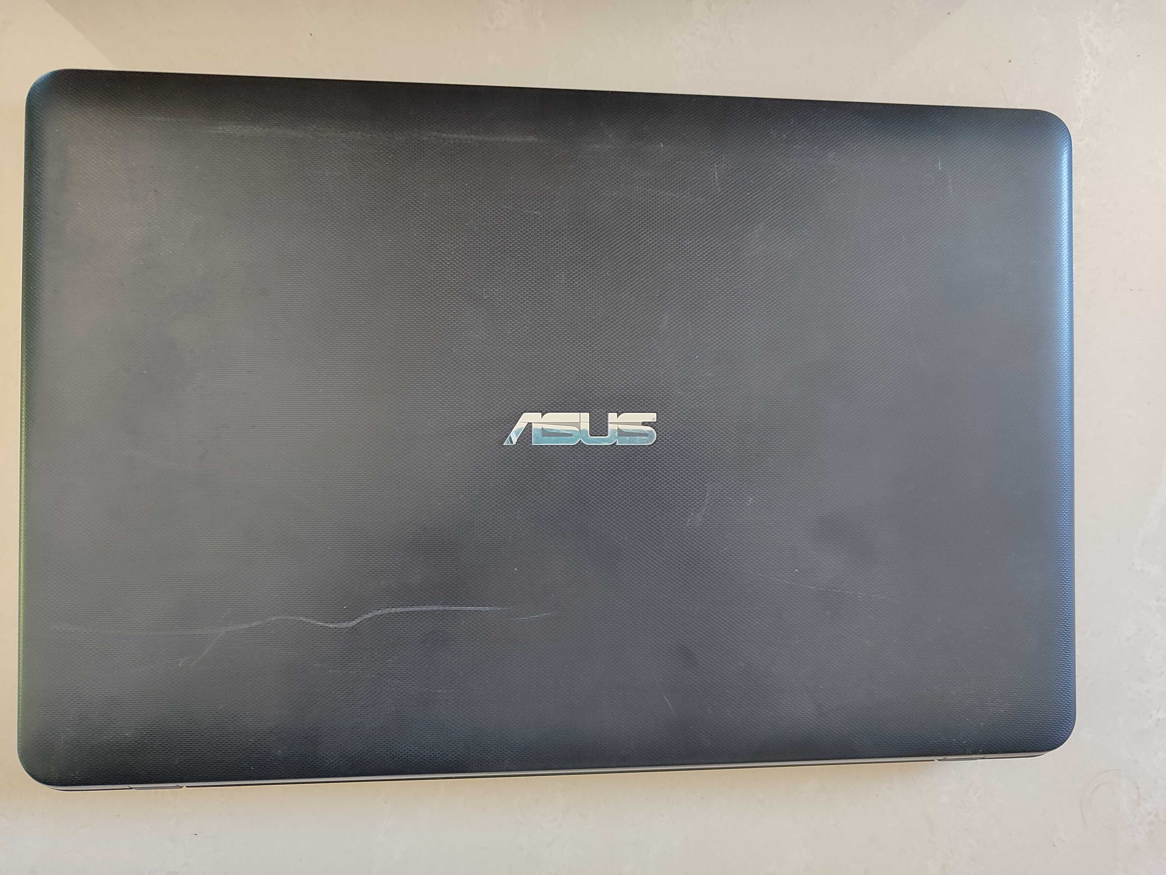 Klapa matryca 17.3' obudowa dolna Asus F751 / X751