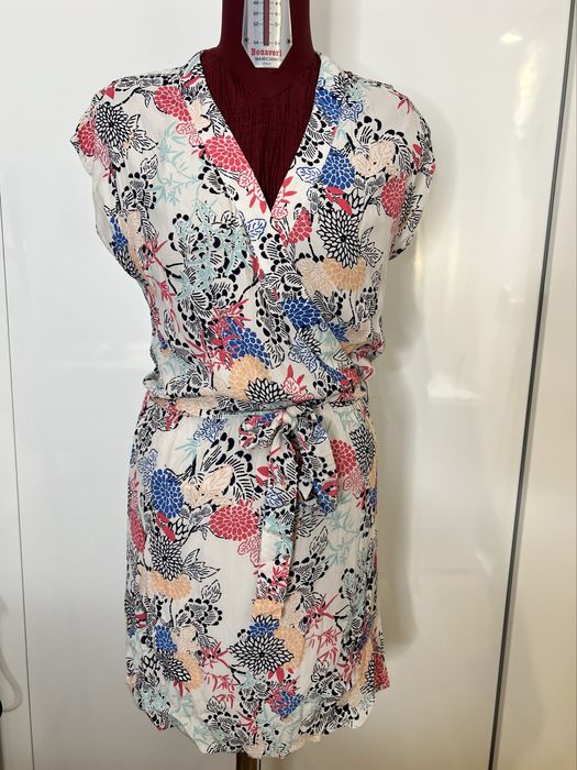 Vestido manga curta Naf Naf tam. 34