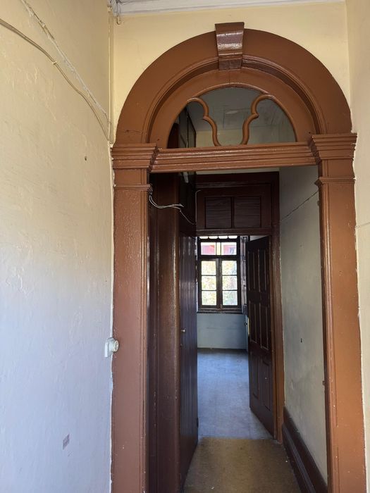 Moradia para restauro/Porto Bonfim