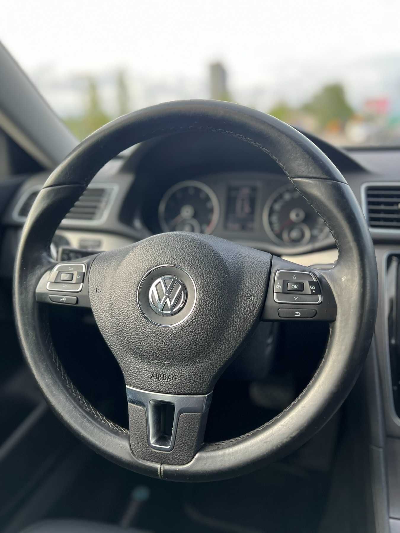 Volkswagen Passat 2013