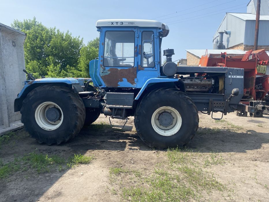 Продам хтз 17221