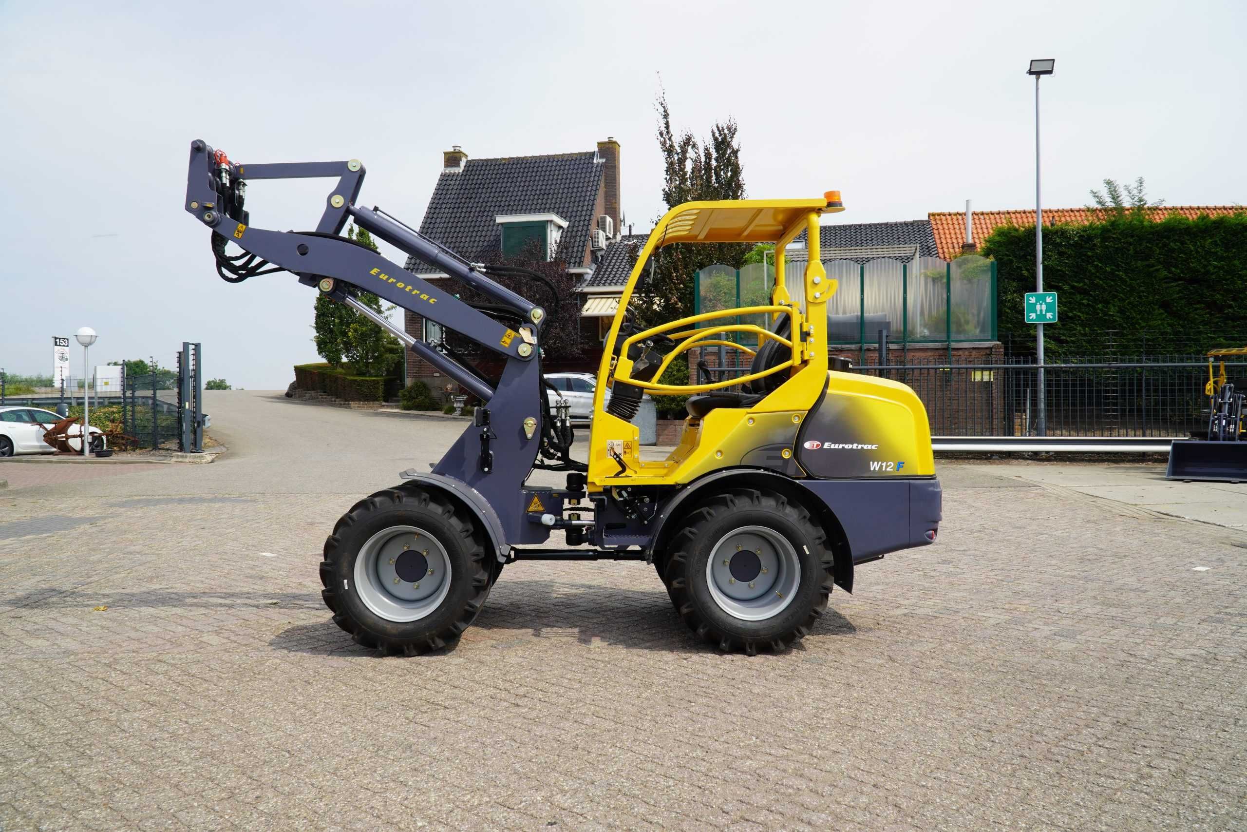 Ładowarka EUROTRAC W12F Yanmar 44KM I Udźwig 1600 kg I 4x4 I NOWA 2025