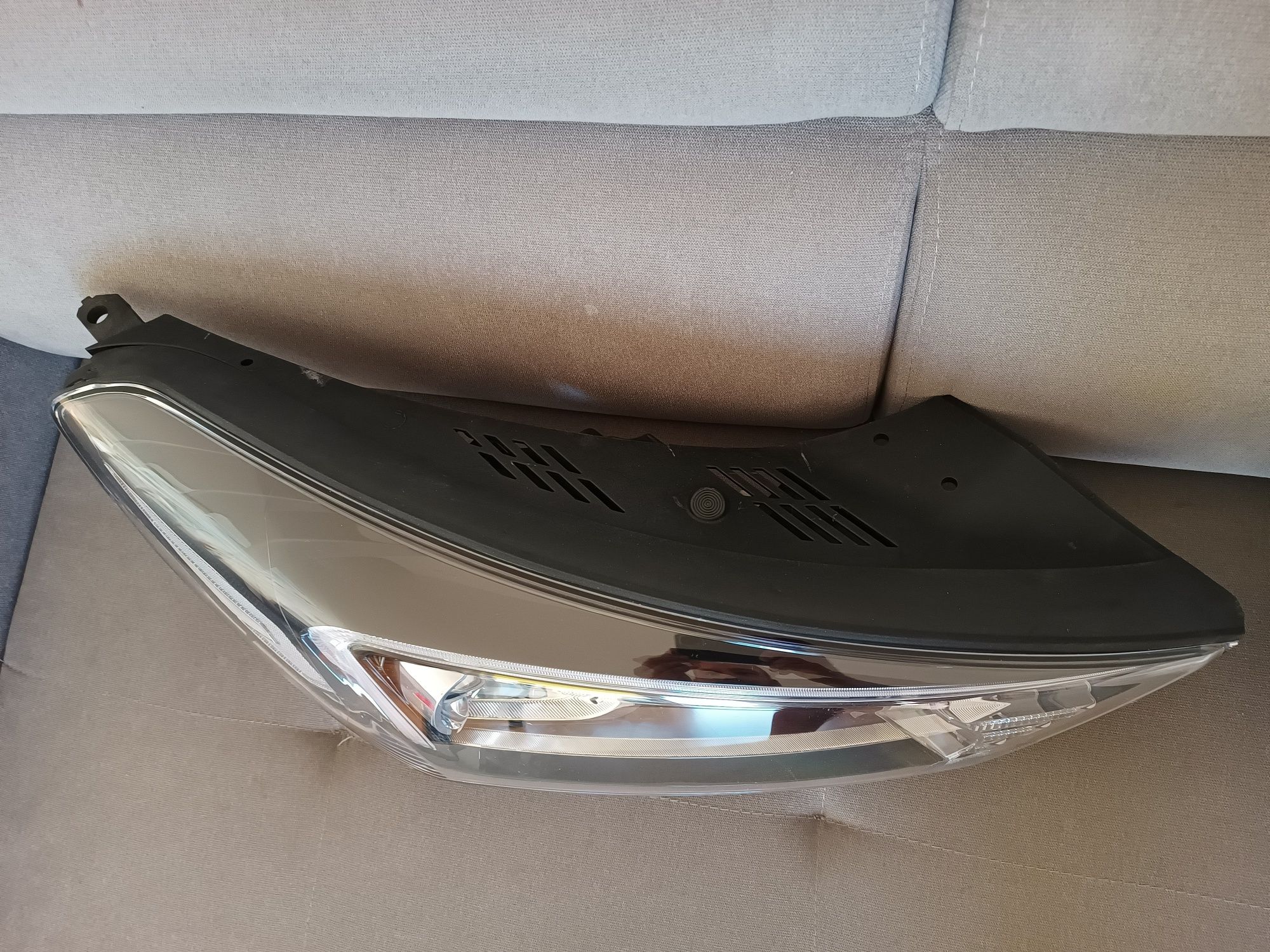 Hyundai Tucson lift 2018 -20 reflektor lampa lampy NOWE