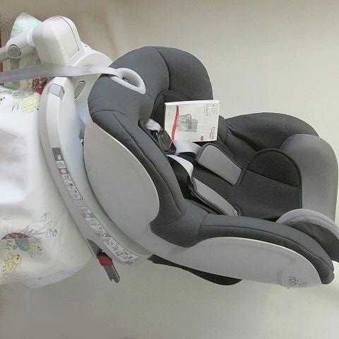Fotelik samochodowy Britax Romer Dual fix 2R  obrotowy  0-18 kg