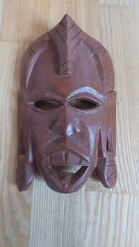 Maska masaja z Kenii
