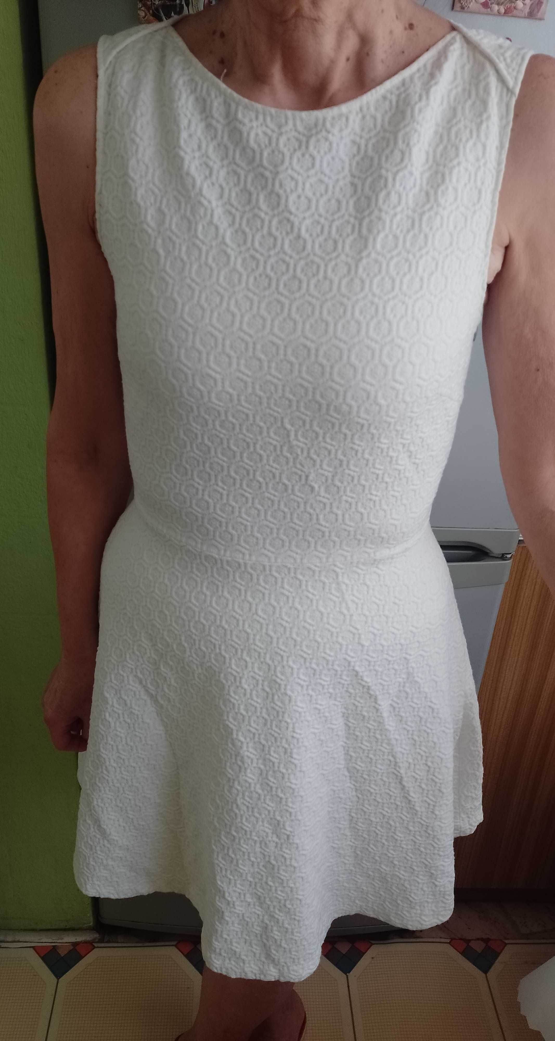 (38/M) ZARA/Biała sukienka letnia z Madrytu