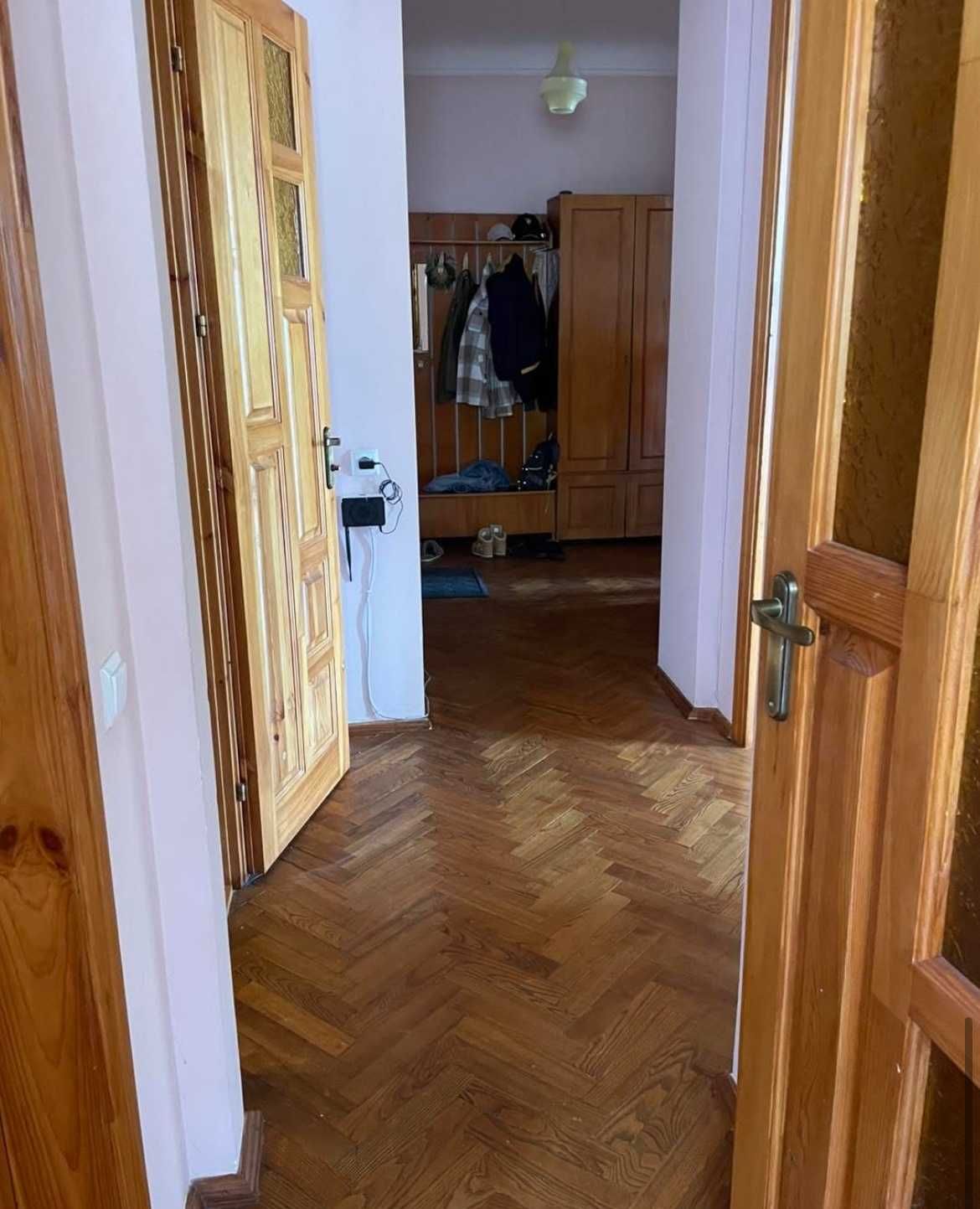 Продаж 3-кімнатної квартири, вул. Руська