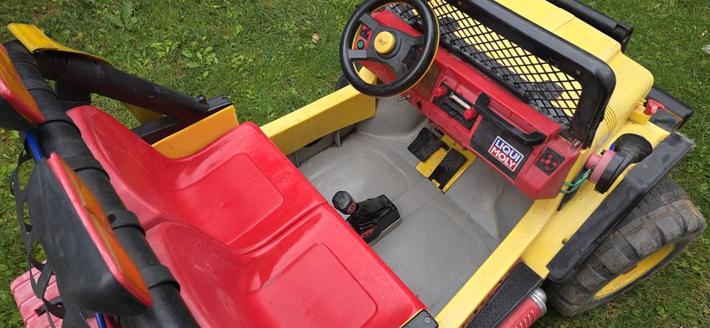 Jeep Gaucho Peg Perego elektryczny.