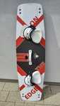 Deska kitesurfing SU-2 On The Edge Carbon Hybrid 141/42