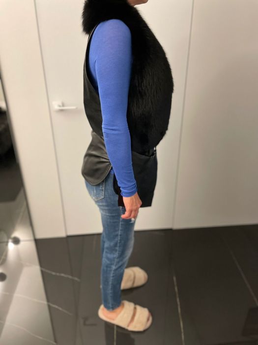 меховая жилетка miu miu оригинал S