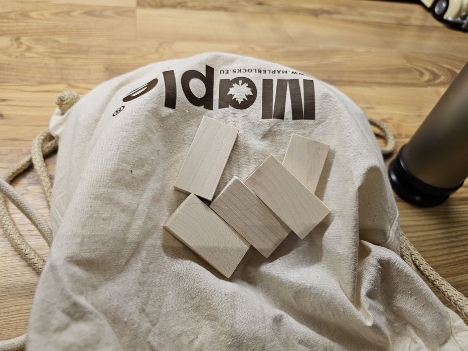 KlocKlocki maple duże (800 sztuk) i małe (250 sztuk)