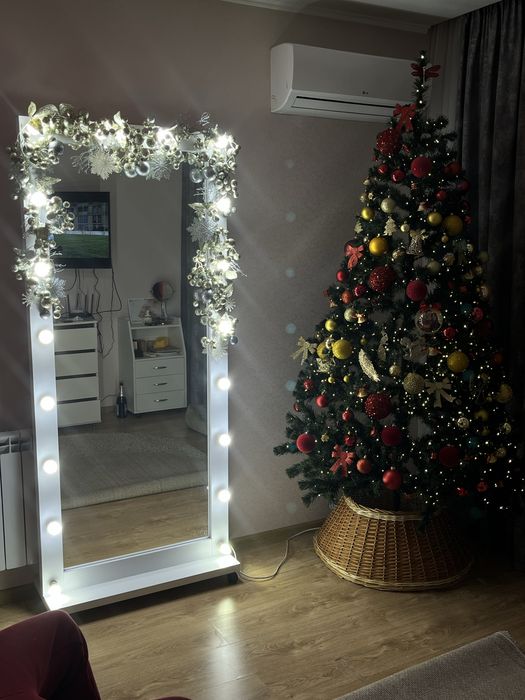 Ялина штучна «Казка» 2.3 м. зелена в коробці