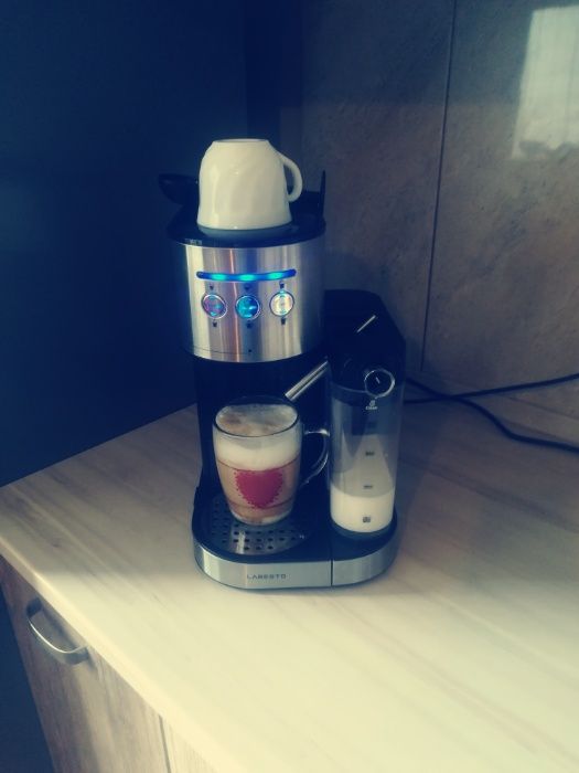 Ekspres ciśnieniowy do kawy