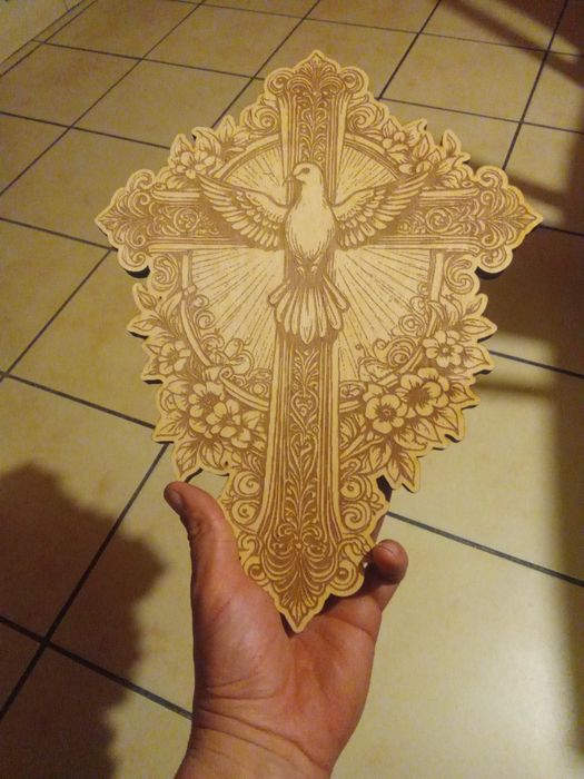 Krzyż na ścianę możliwość dedykacji na odwrocie