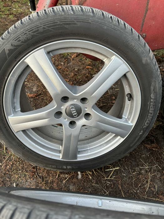 Sprzedam alufelgi wraz z oponami 235/45/17 Audi/Vw/GOLF