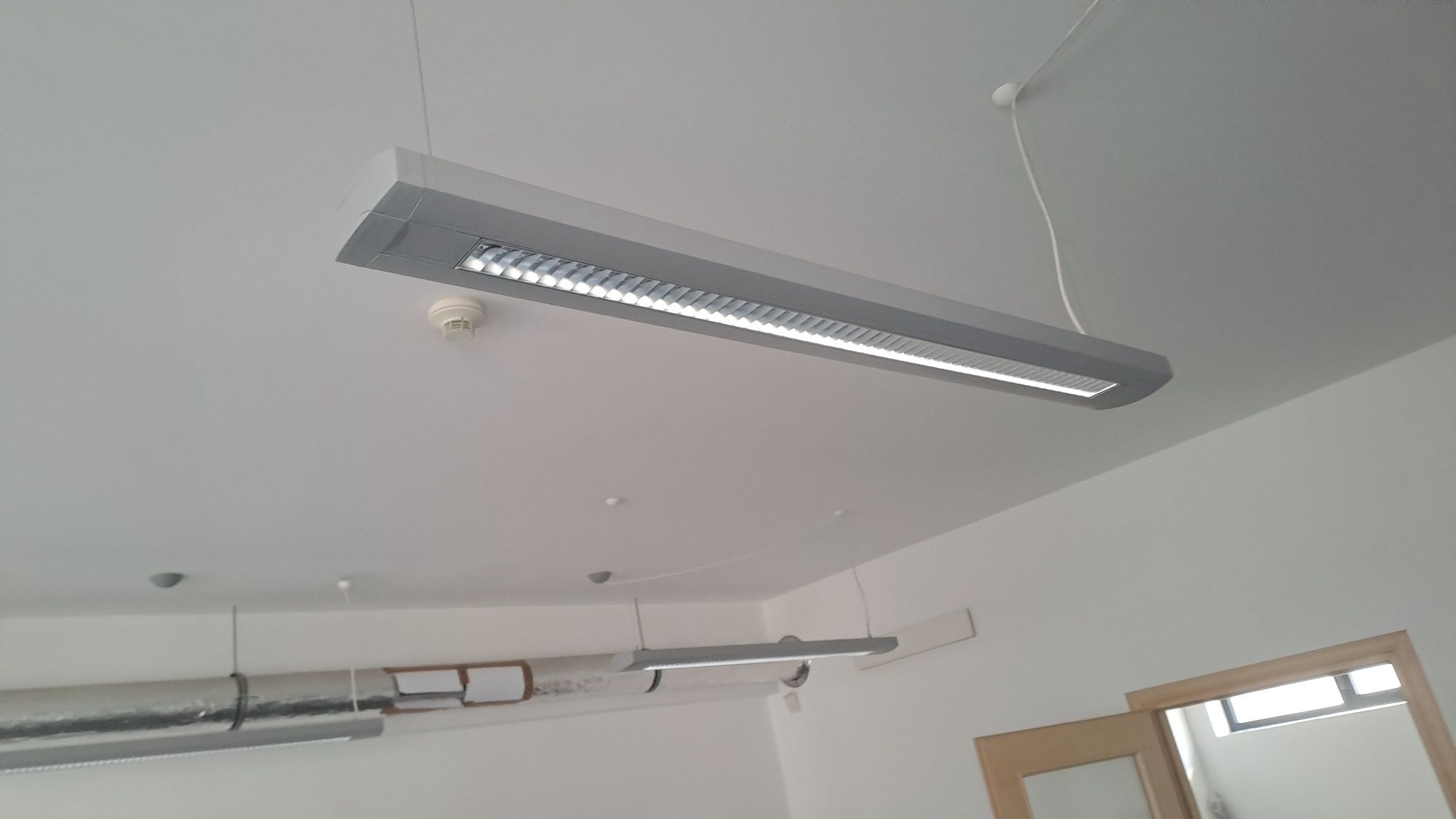 Lampy biurowe przemyslowe