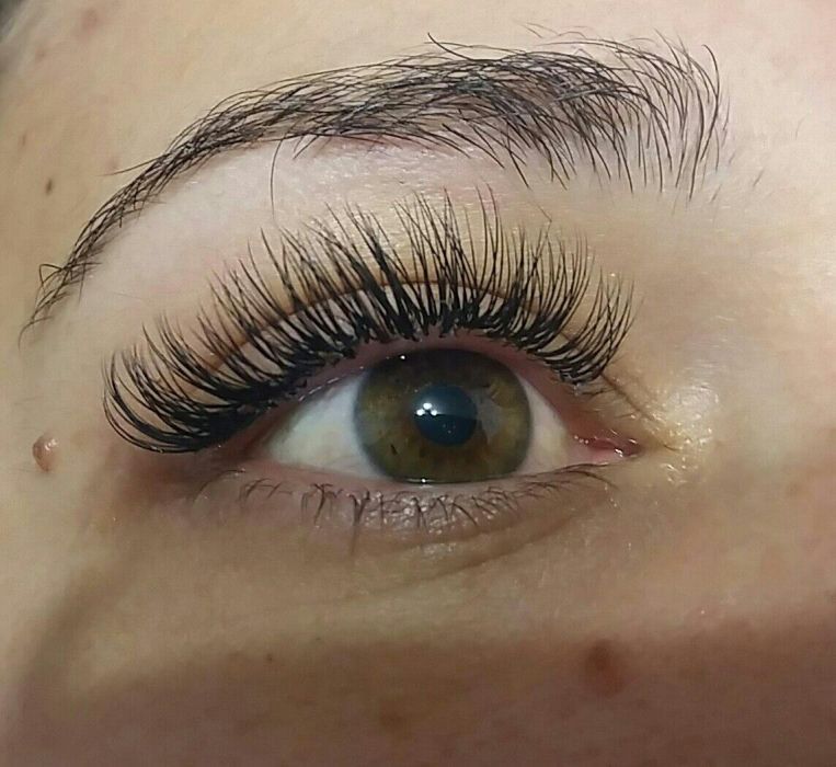 Наращивание ресниц