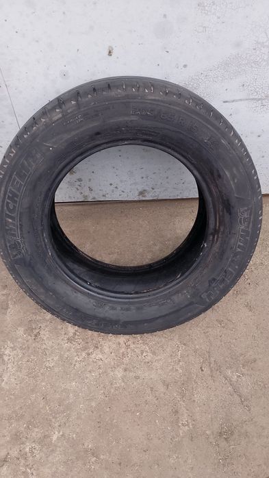 Гума мішелін r15