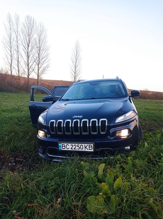 Jeep Cherokee Limited 2015 рік