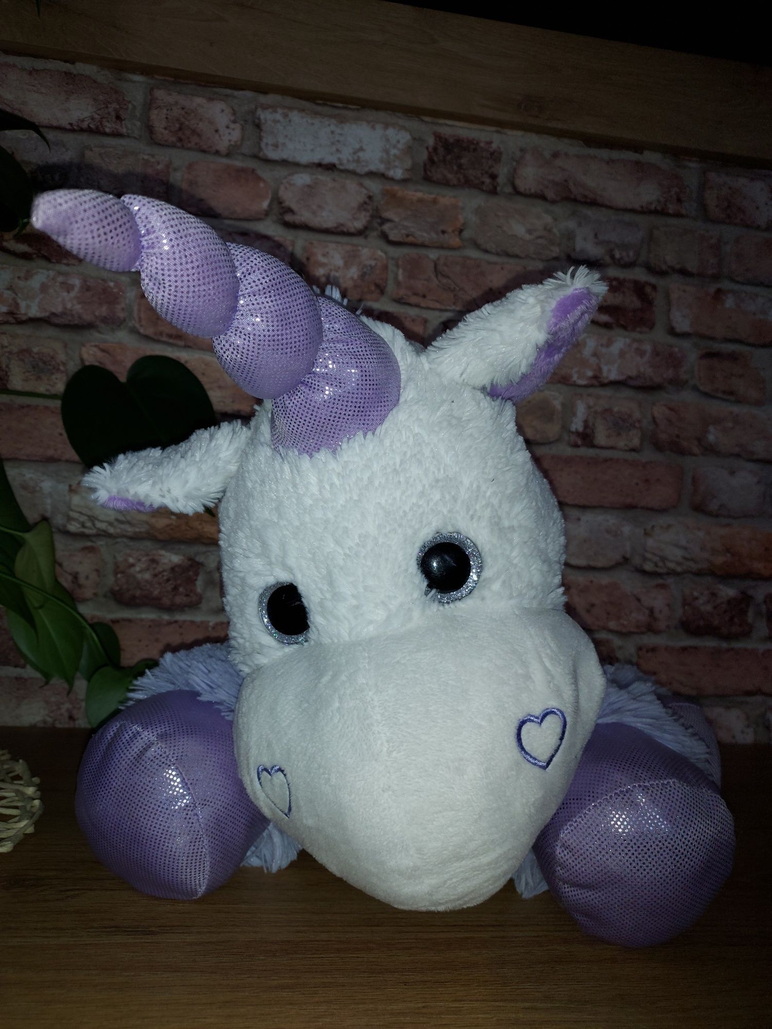 Piękny duzy jedmnorozec brokatowe oczy unicorn 45 cm