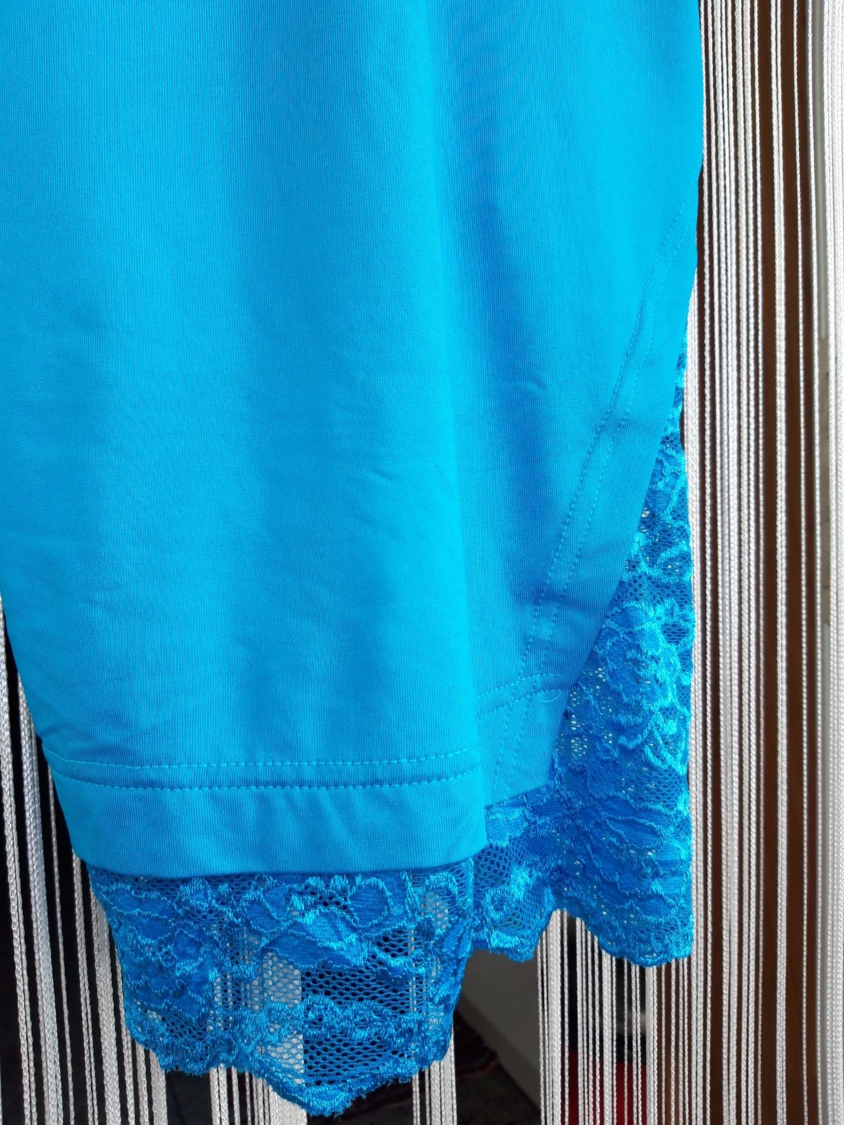 Camisa de noite (vestido) de cor azul, debruada a renda (S) - NOVA!