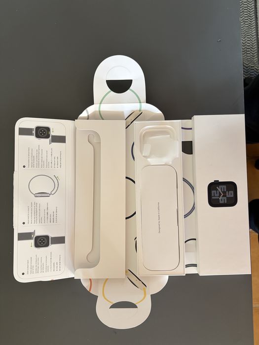 Caixa apple watch se 2° gen