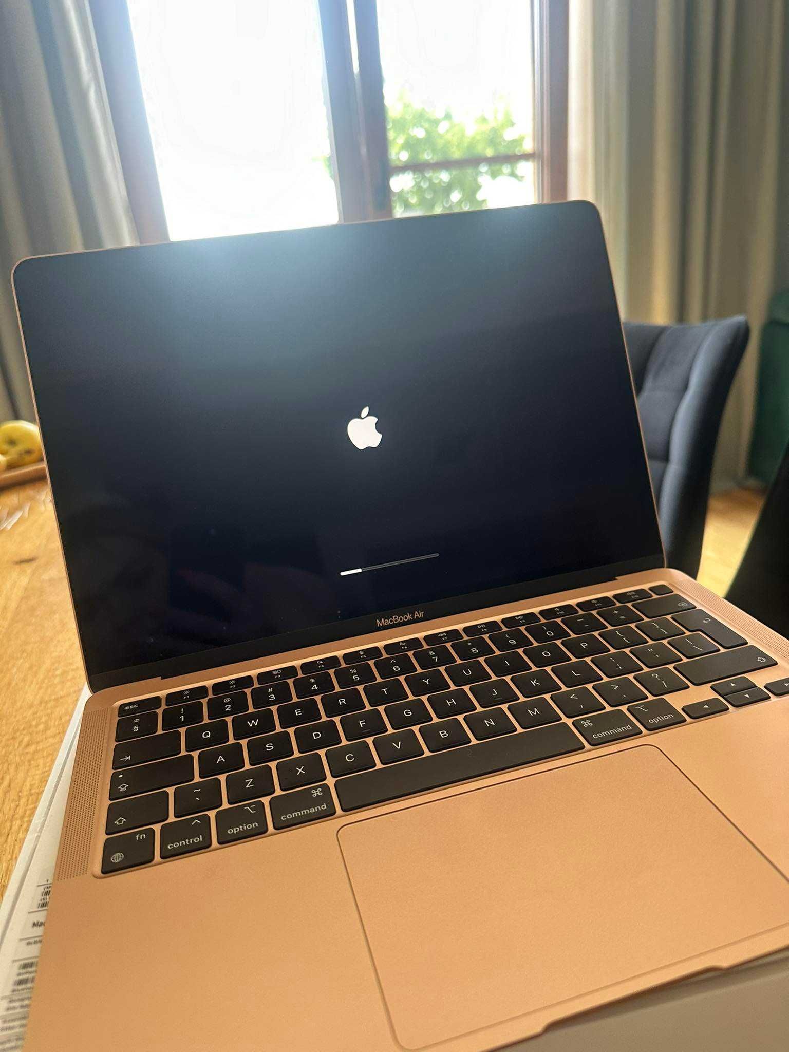 macbook air aplle m1 chip 256gb ssd rose