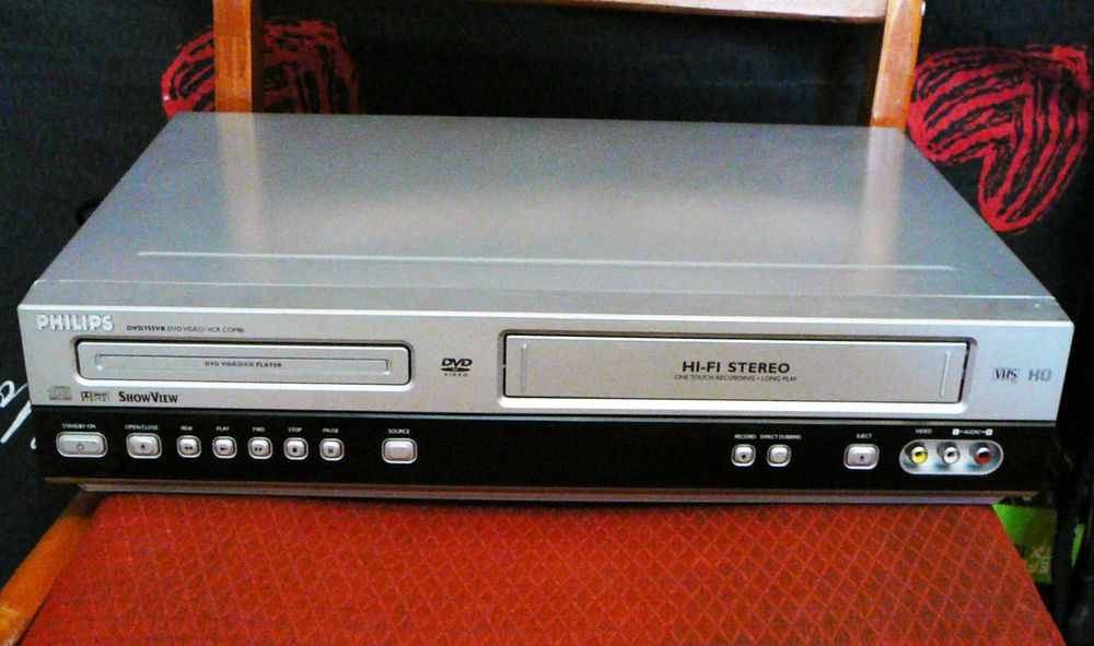 dvd-vhs комбайн philips dvd755vr
