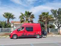 Kamper vivaro samowystarczalny 3 osobowy