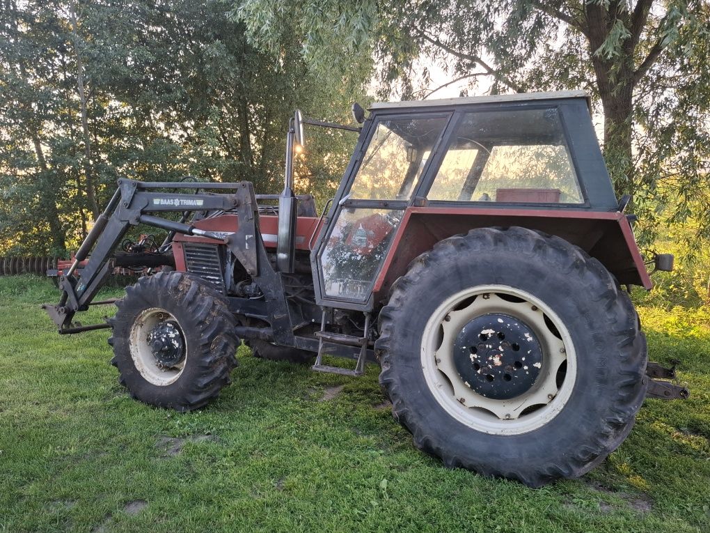 Ursus 1224 z ładowaczem czołowym