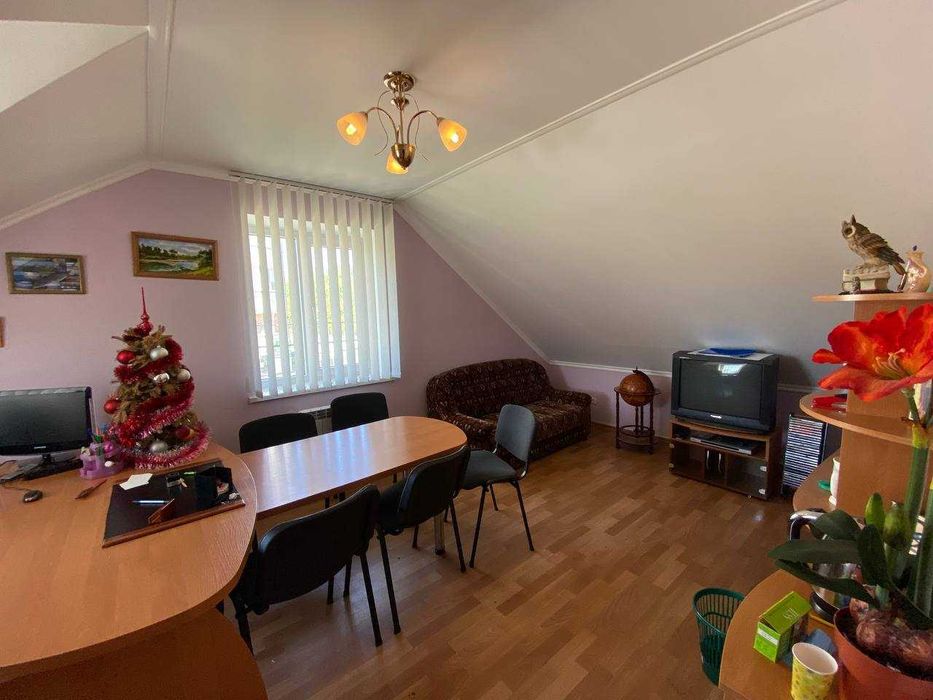 Продаж будинку під ваш бізнес. с.Немішаєве. Варшавська траса ID:700