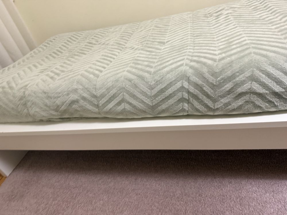 Cama ikea +colchao