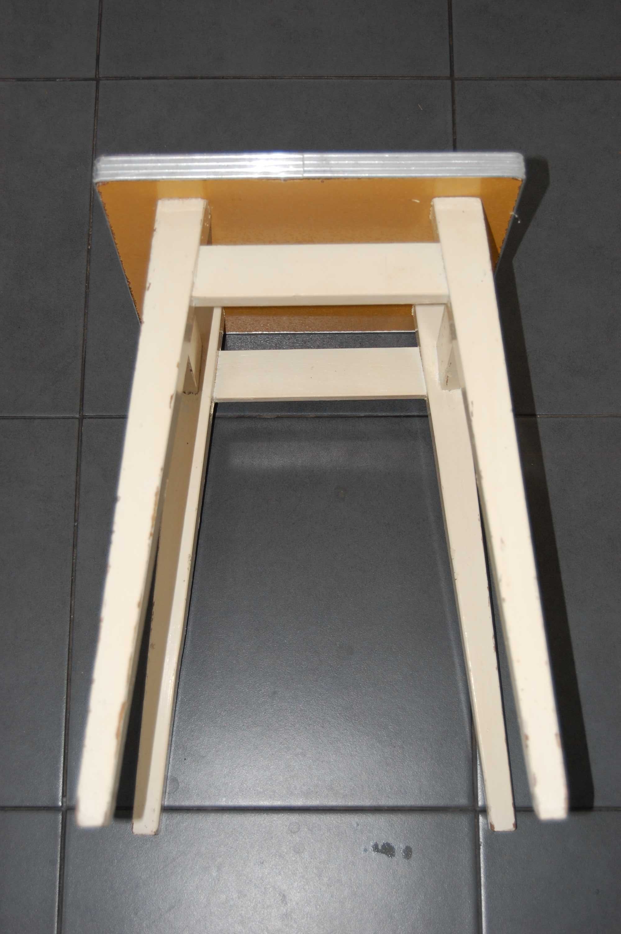 Taboret kuchenny, biały - PRL