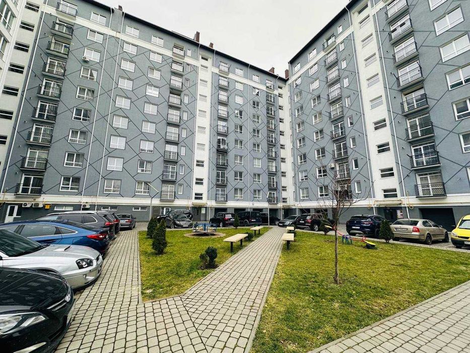Продаж гаража в ЖК Левада Затишна по вулиці Довженка