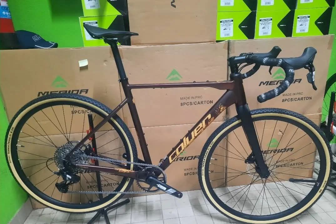 Bicicleta de gravel nova 12x1v m