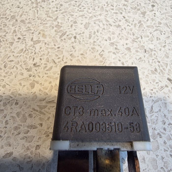 Продам Реле 191937503 & 191906383C VAG / GM /Реле ВАЗ / Ланос / Сенс