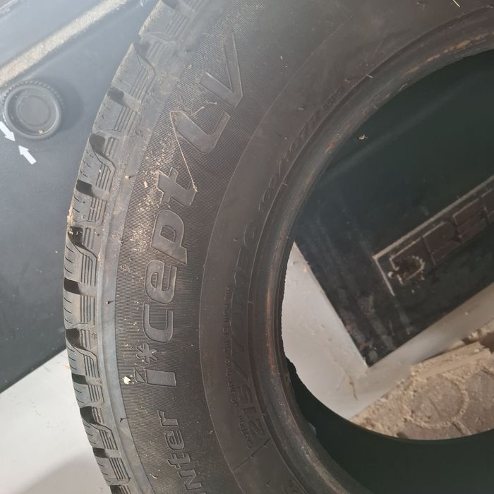 Opony hankook 215/70 R15c