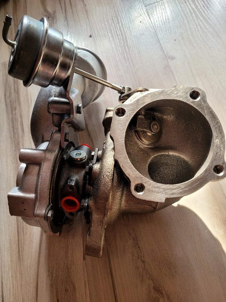 Turbo 1.8T Nowe Oryginalne,Nie 
regenerowane k03s k03 05