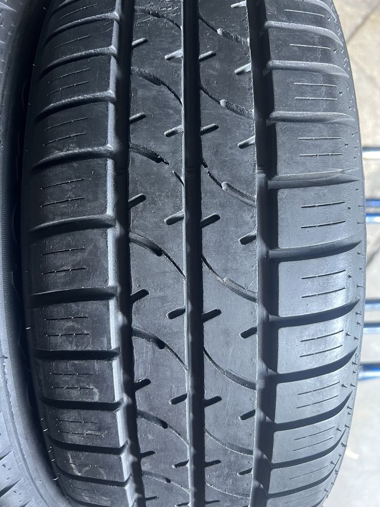 205/60/15 R15 Firestone F700 2шт