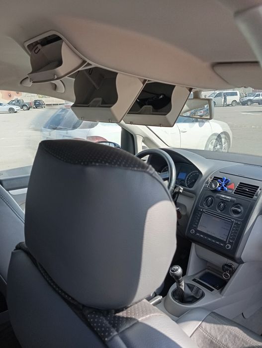 Фольцваген Тауран 2004г.в.