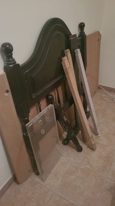 Cama de solteiro 90 cm -Madeira maciça