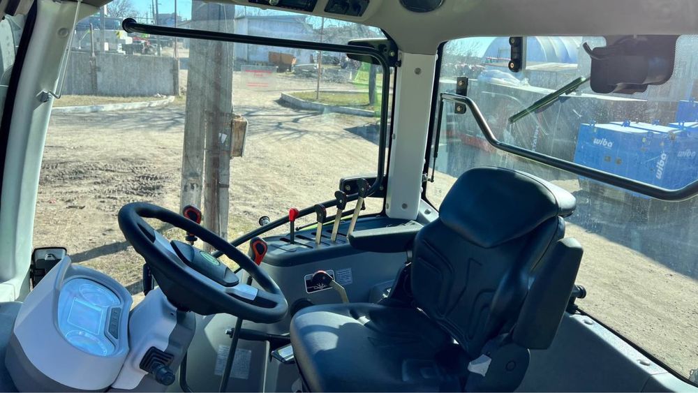 Трактор Zoomlion RS1604