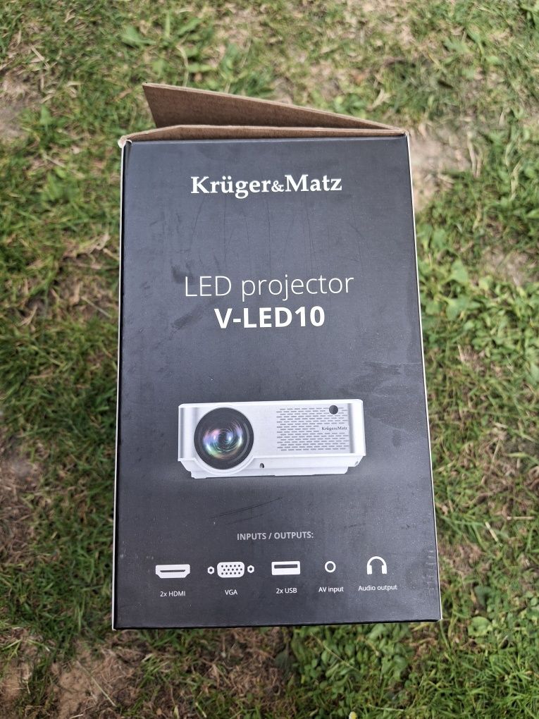 Projektor V-LED 10 nowy