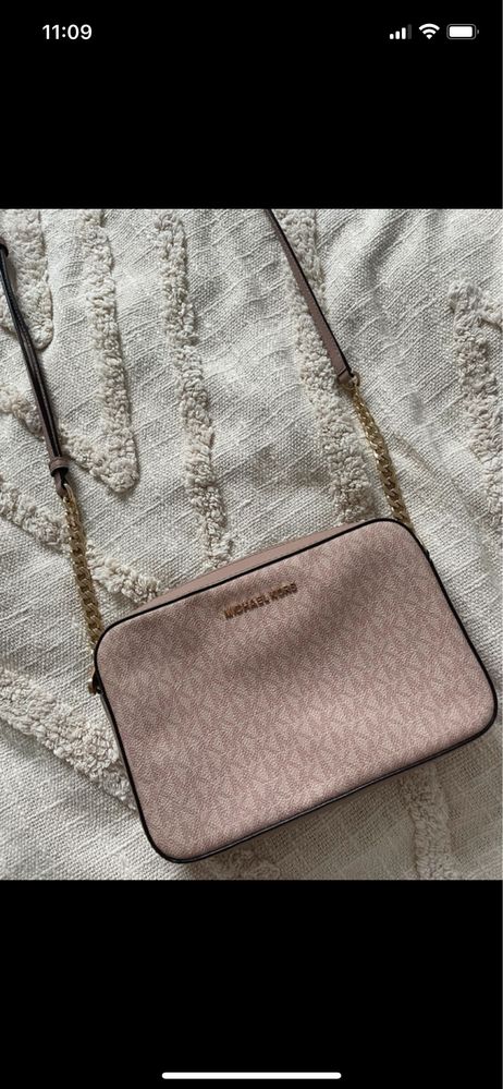 Torebka crossbody Michael Kors pudrowy róż