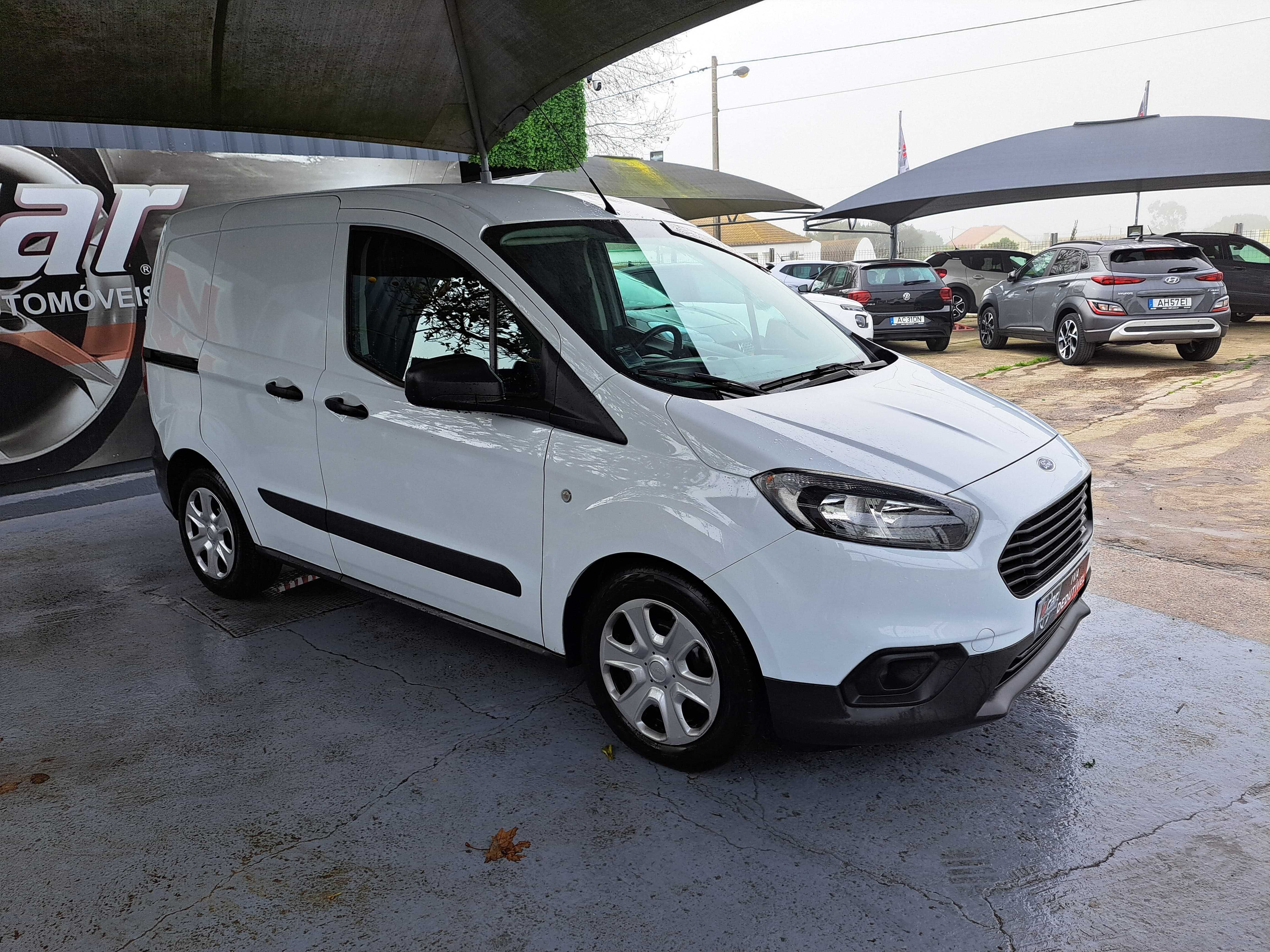 Ford Transit Courier 1.5 TDCi Trend IVA DEDUTÍVEL