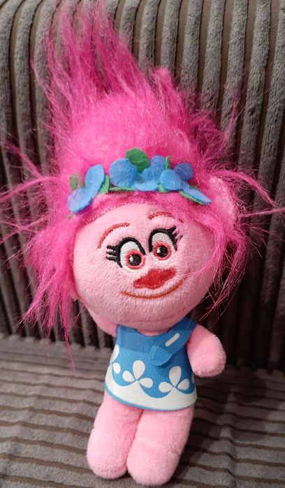 Trolle, Trolls. Maskotka POPPY. Plus gratis